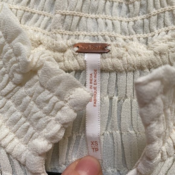 ❗️SOLD❗️Free People Sheer Blouse Size XS - Picture 2 of 5